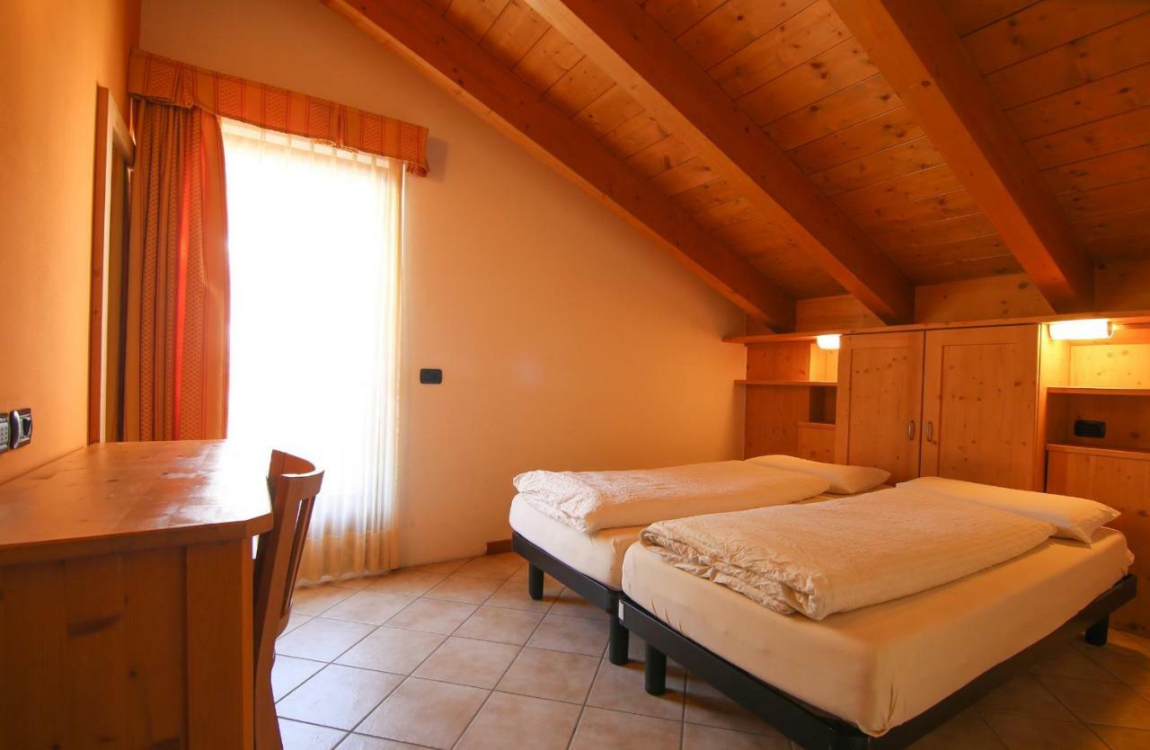 Chalet Teola Livigno Eksteriør bilde